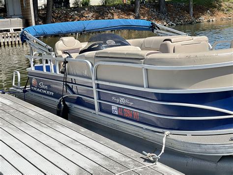 Lake guntersville boat rentals 00 8 hours 90 horsepower motor